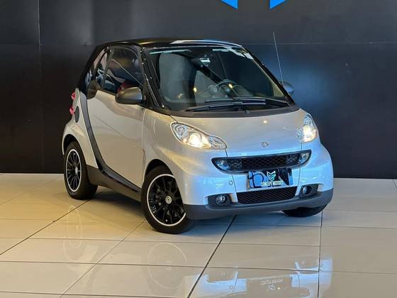 SMART FORTWO 1.0 COUPÉ 3 CILINDROS 12V GASOLINA 2P AUTOMÁTICO SMART FORTWO 1.0 COUPÉ 3 CILINDROS 12V GASOLINA 2P AUTOMÁTICO